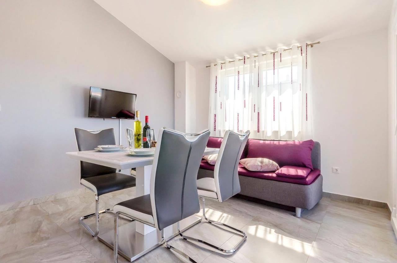 Apartments Katic Ražanj エクステリア 写真