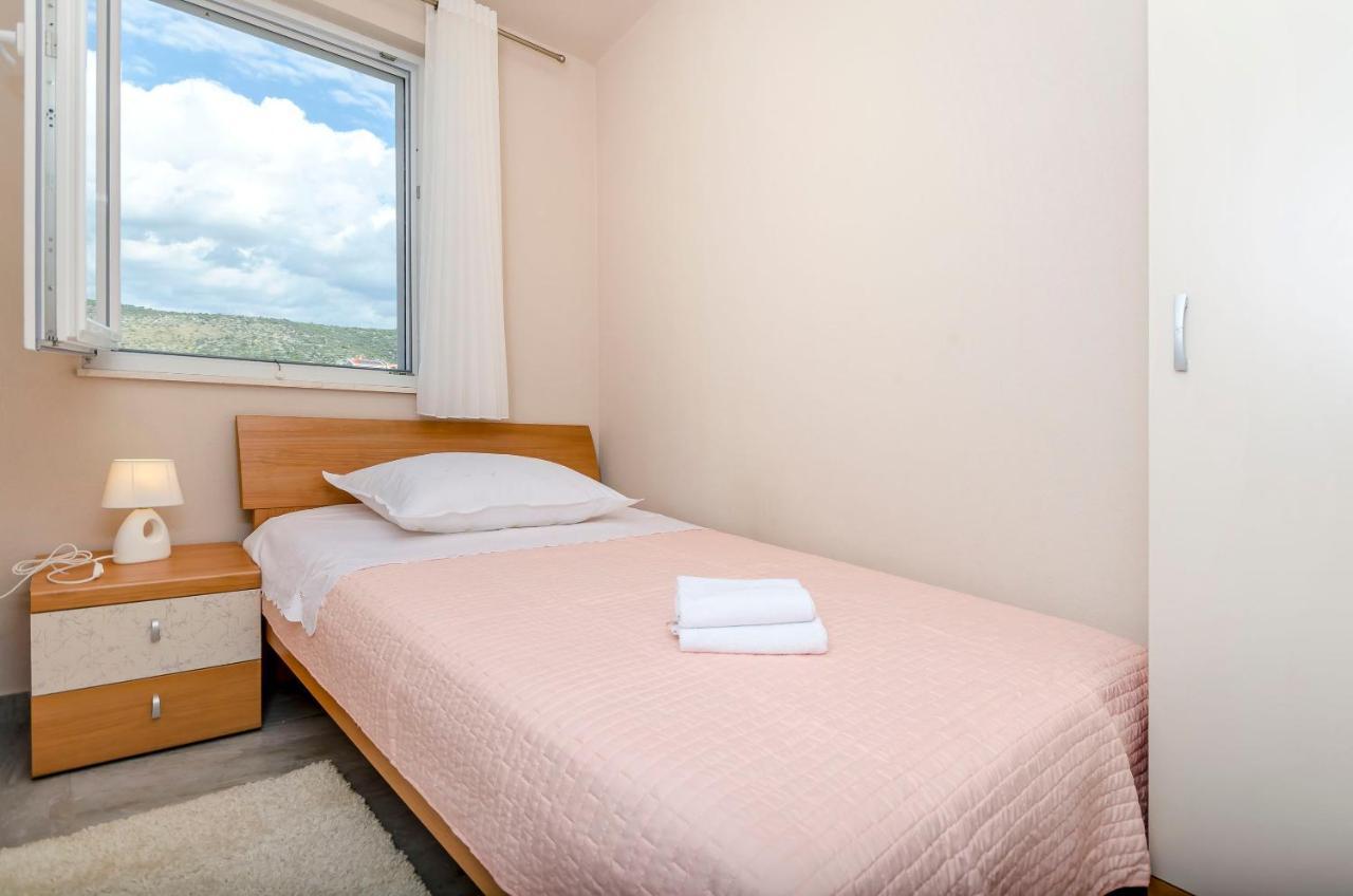 Apartments Katic Ražanj エクステリア 写真