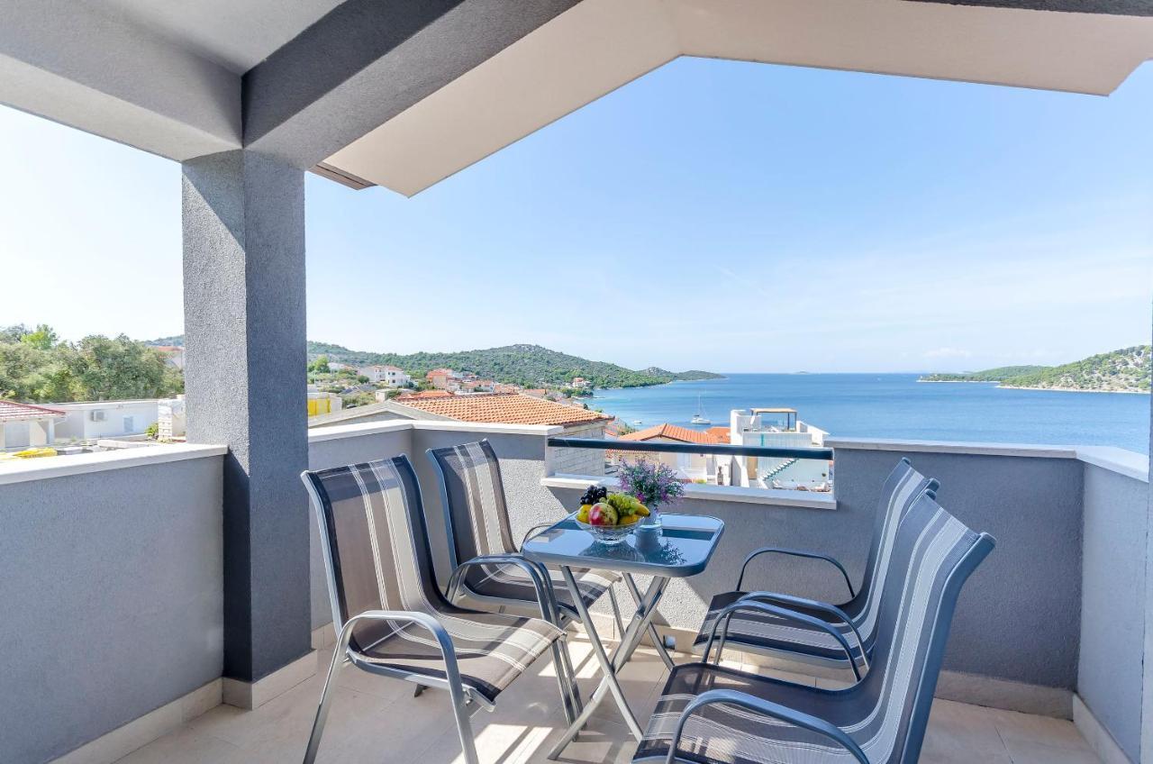 Apartments Katic Ražanj エクステリア 写真