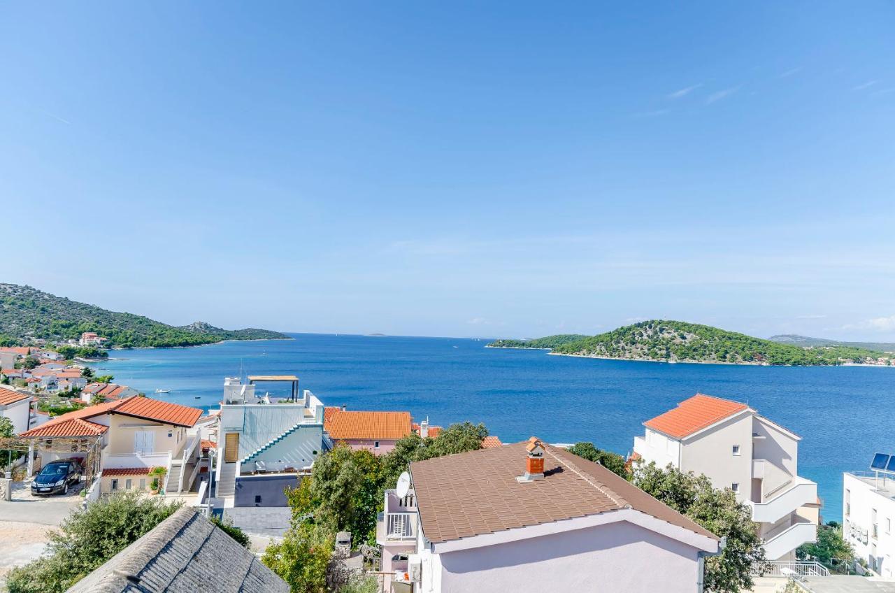 Apartments Katic Ražanj エクステリア 写真